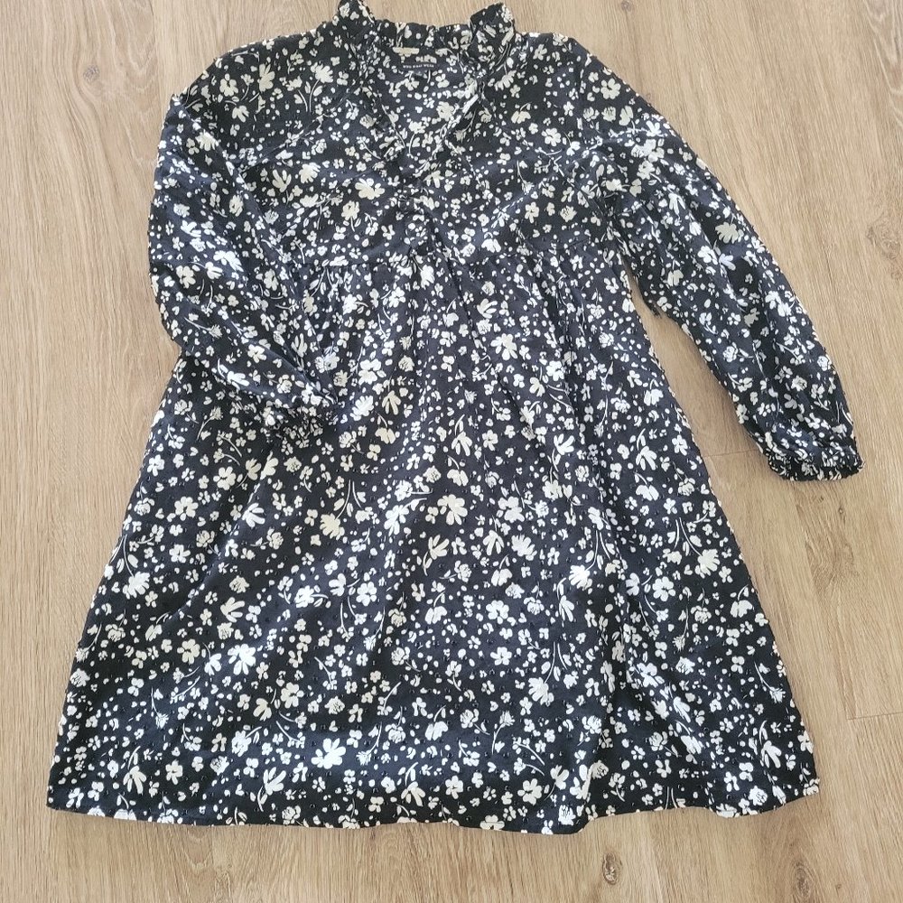Who What Wear Women's Black Floral Long Sleeve Puff Shift Dress